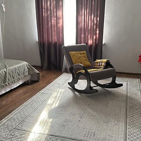 B&B Apart Atyrau Exterior photo